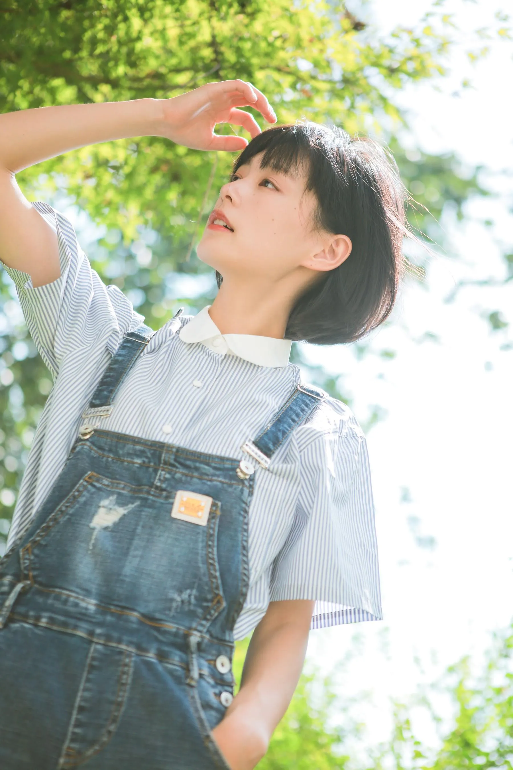 [艺图语] 2022.06.02 去拥抱一夏天的风 万粘青 [30P]插图3